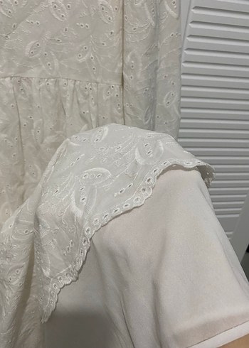 Dantel Detaylı Beyaz Uzun Bohem Elbise - Görsel 4