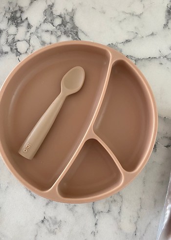 Bej Renkli Bölmeli Çocuk Tabak ve Mama Önlüğü - Görsel 2