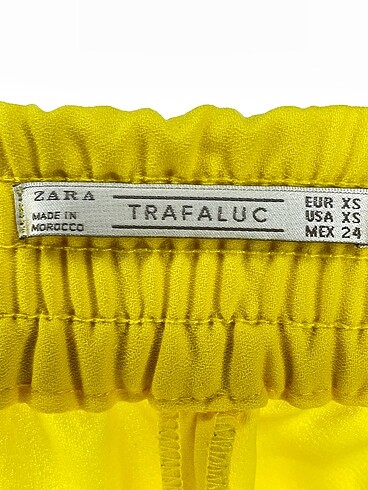 xs Beden sarı Renk Zara Mini Şort %70 İndirimli.