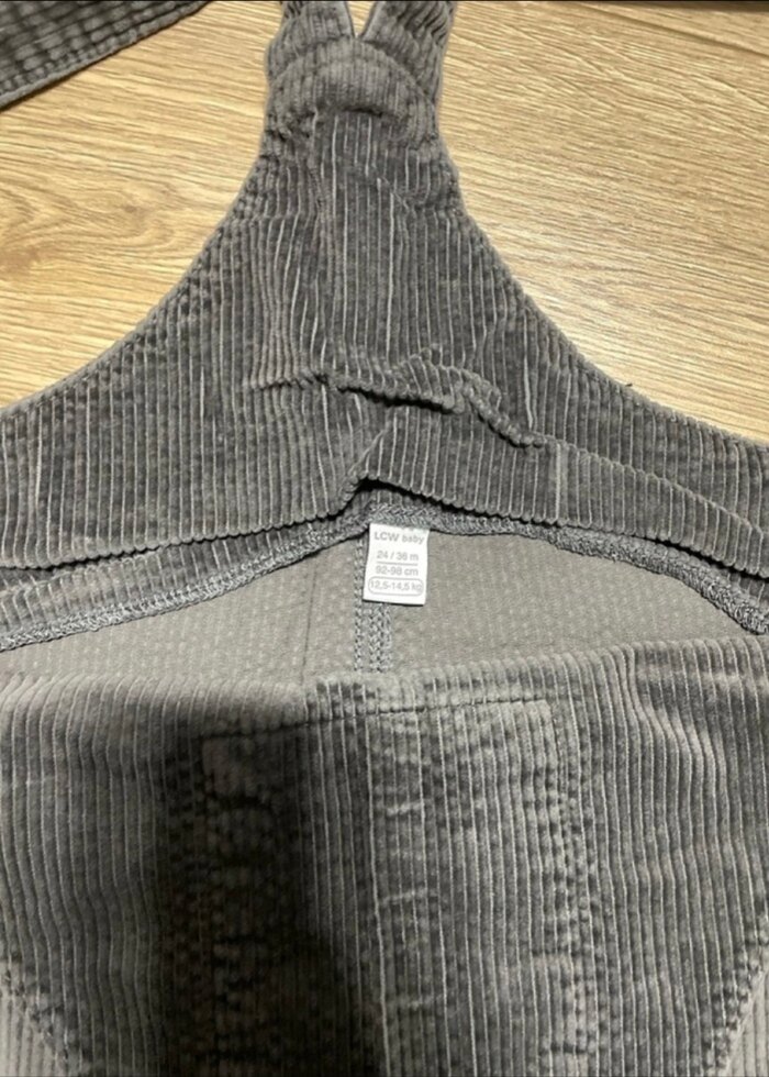 Gri Erkek Çocuk Askılı Kot Tulum - Görsel 3