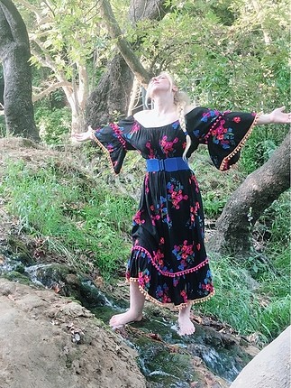 ipekyol Tasarım rengarenk pembe mavi çiçekli elbise