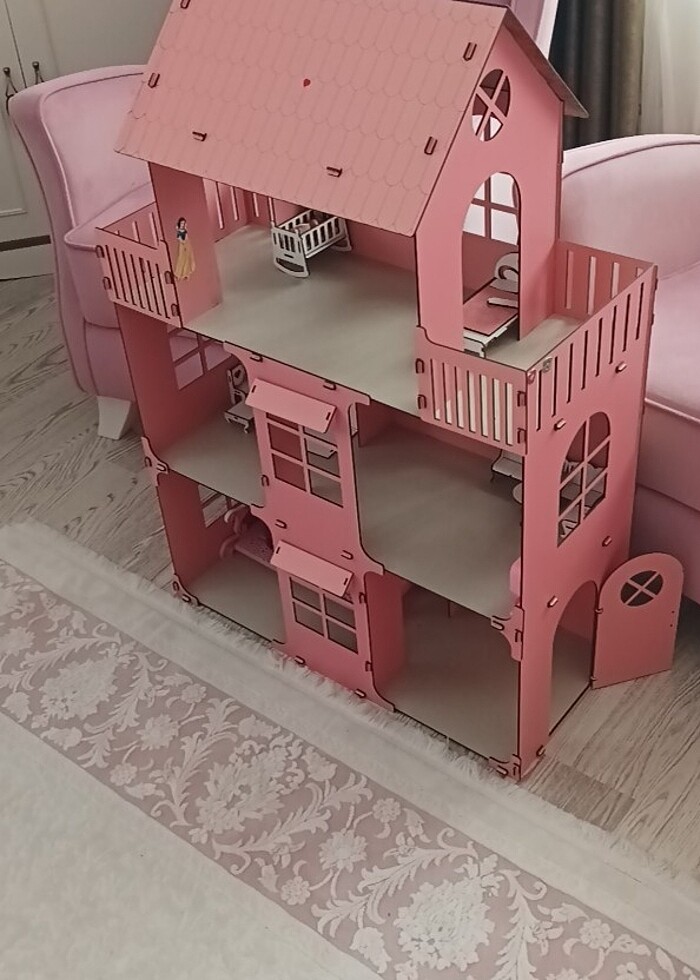 Ahşap oyuncak ev - Görsel 2