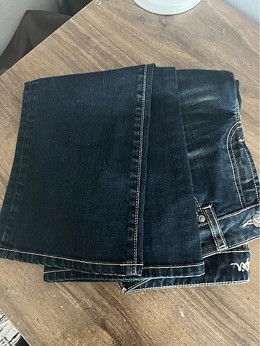 32 Beden lacivert Renk lee cooper kot pantolon