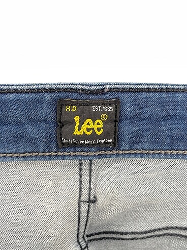 28 Beden mavi Renk Lee Cooper Jean / Kot %70 İndirimli.