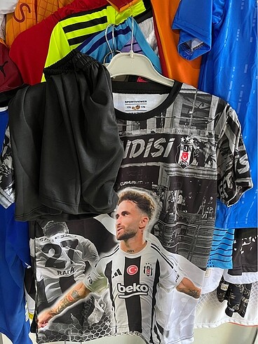 Beşiktaş taraftarı çocuk forması