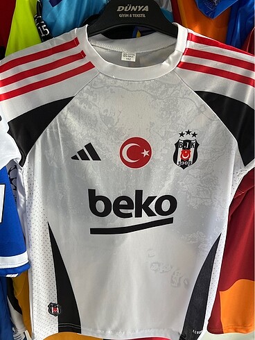Beşiktaş taraftarı çocuk forması
