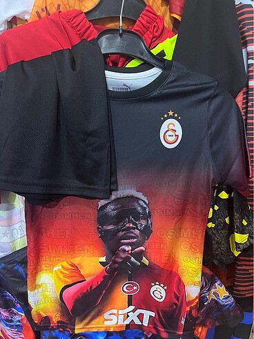 Galatasaray taraftarı çocuk forması