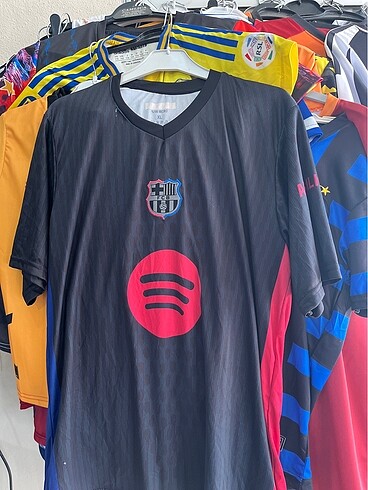 Barcelona taraftar forması