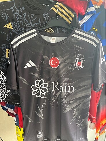 Beşiktaş taraftar forması