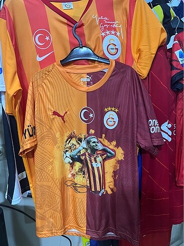 Galatasaray taraftar forması