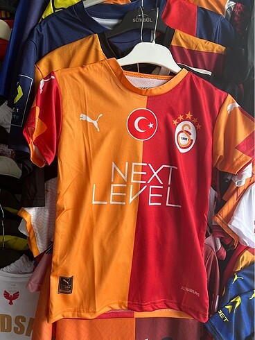 Galatasaray taraftarı çocuk forması