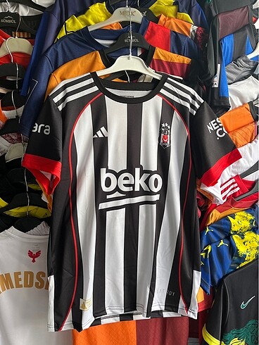 Beşiktaş taraftar forması