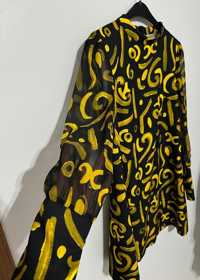 Kısa şık elbise - Görsel 3