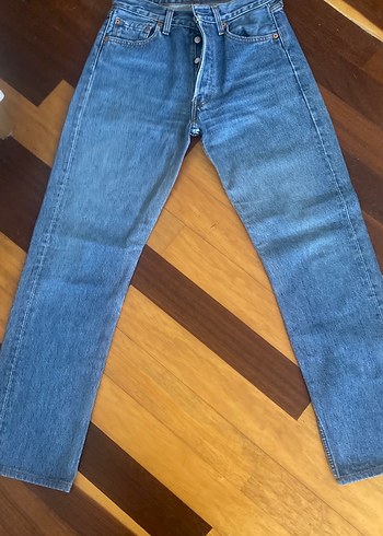 Levis Kadin Acik Mavi Normal Boy Denim Pantolon Lewis 501