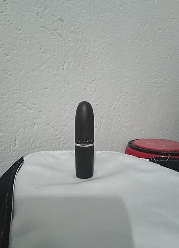 MAC Mac ruj burning love