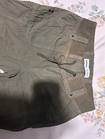 BERSHKA kargo pantolon - Görsel 2