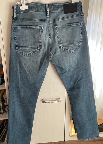 31 Beden mavi Renk Mavi model erkek jean
