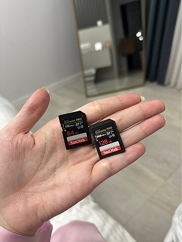 Sandisk 128+64gb