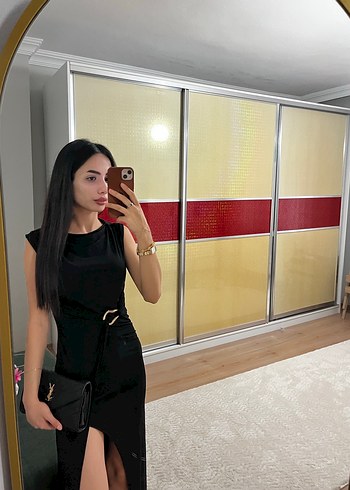 s Beden Kemer Detaylı Siyah Deri Midi Kalem Elbise