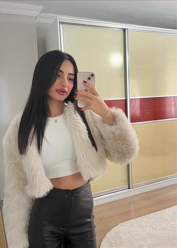Kadın Beyaz Kürk Detaylı Deri Ceket