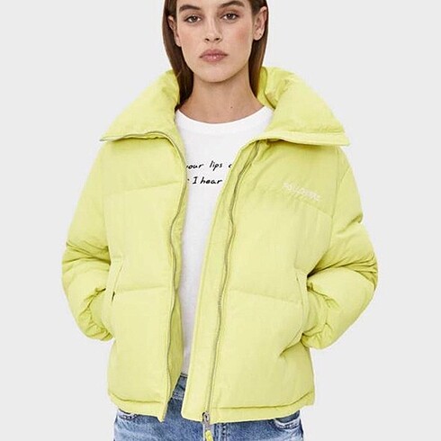 BERSHKA MONT