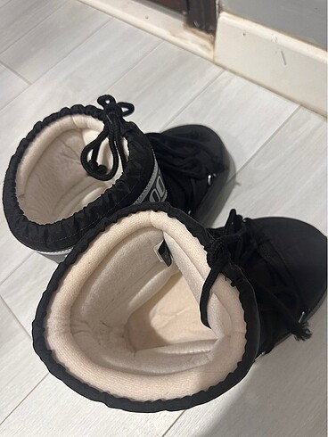 Moon Boot Moon boot yeni