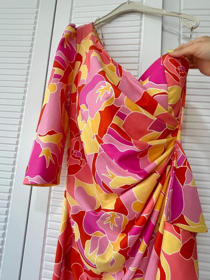 Çiçek Desenli Drapeli Mini Elbise - Görsel 2