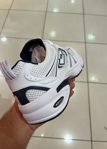 Lotto Orjinal Erkek Spor Ayakkabı - Görsel 3