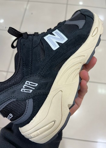 New Balance Orjinal Erkek Spor Ayakkabı - Görsel 4