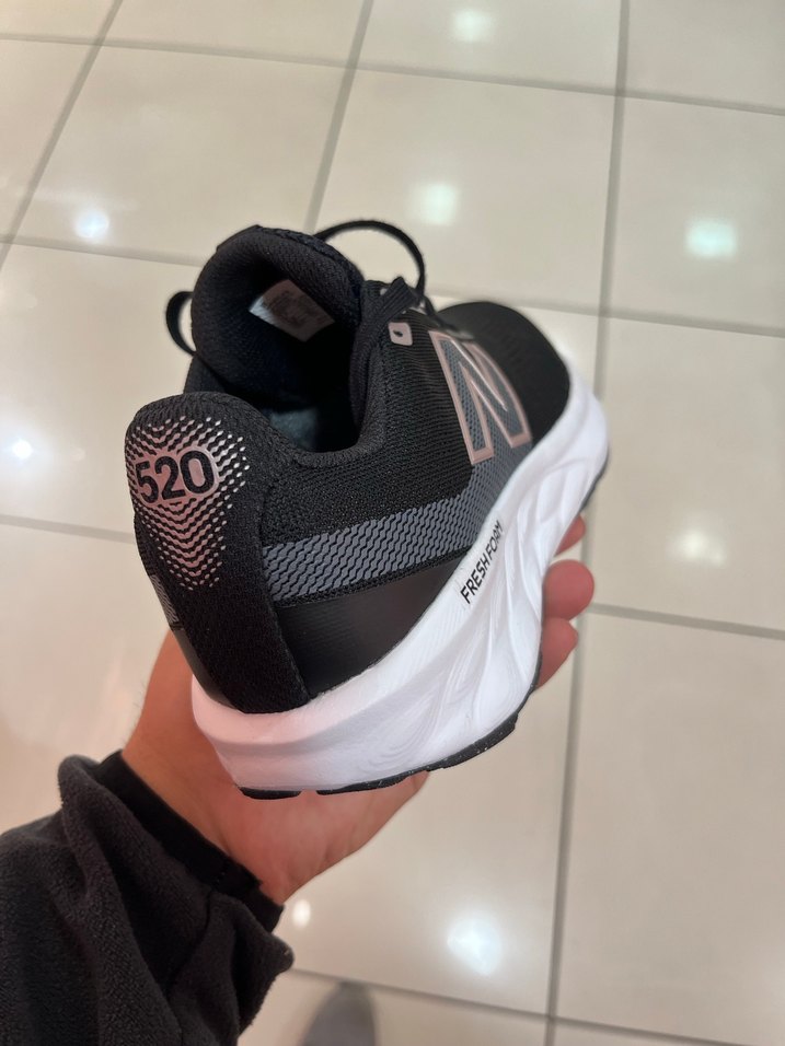 New Balance Orjinal Bayan Koşu Ayakkabı - Görsel 3