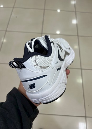 New Balance Orjinal Erkek Spor Ayakkabı - Görsel 3