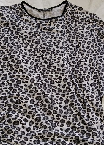 Gri Leopar Desenli Kadın tshirt - Görsel 2