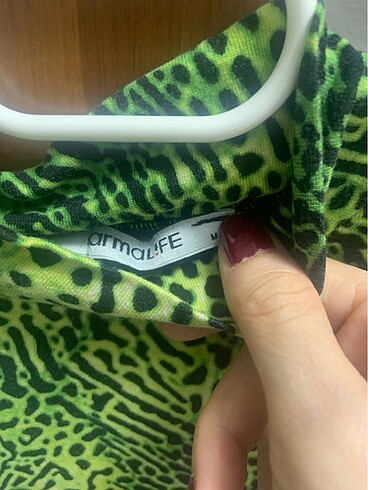 Leopar desenli dar bluz - Görsel 3