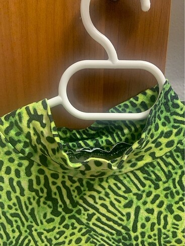 Leopar desenli dar bluz - Görsel 2