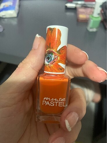  Beden Pastel turuncu oje