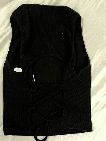 Trendyol & Milla Siyah crop-top