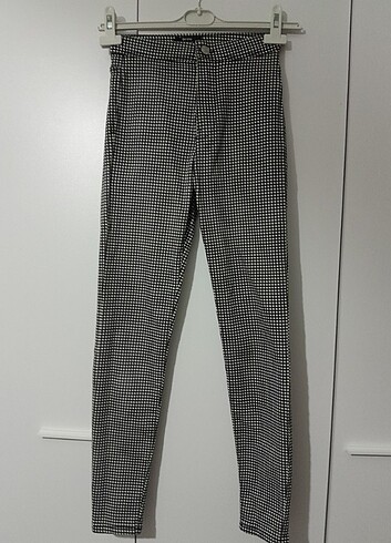 Bershka Pantolon 