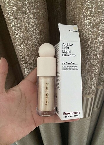 Rare Rare beauty likit aydınlatıci highlighter