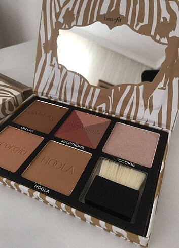 Benefit cookie aydınlatıcı paleti