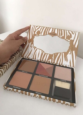 Benefit Benefit cookie aydınlatıcı paleti