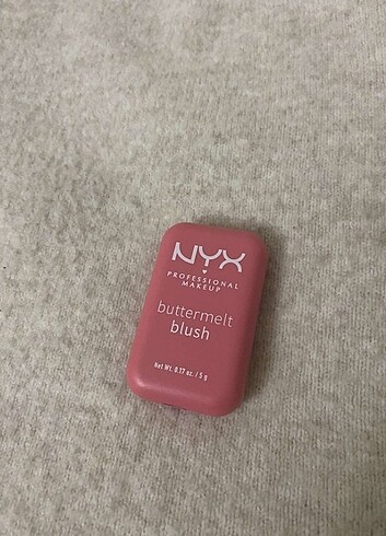 NYX Nyx buttermelt allık