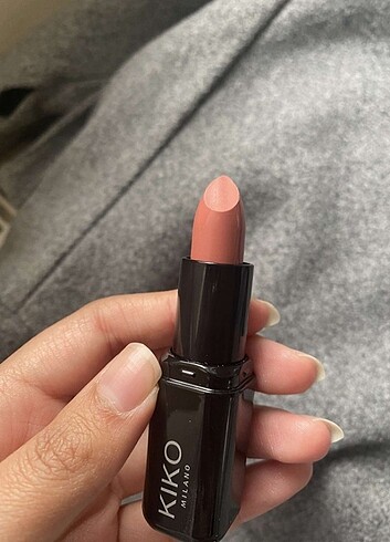 Kiko Kiko stick mat ruj