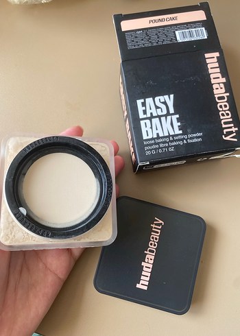 Huda beauty baking pudra - Görsel 2