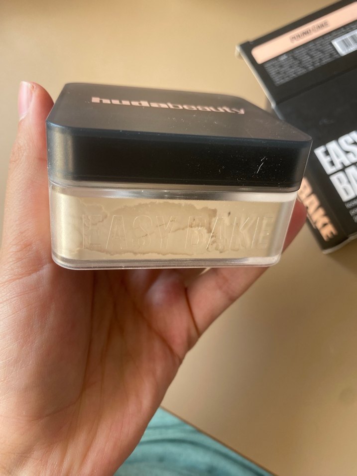 Huda beauty baking pudra - Görsel 5