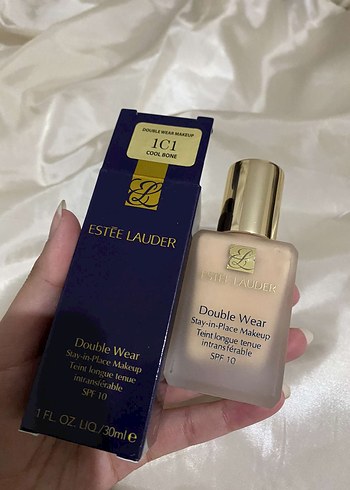 Estee Lauder Estee Lauder Double Wear Fondöten SPF10