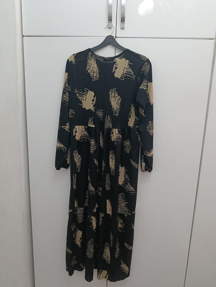 Siyah Uzun Piliseli Kadın Elbise - Görsel 2