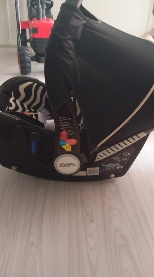 KRAFUD Siyah Bebek Oto Koltuğu - Görsel 3