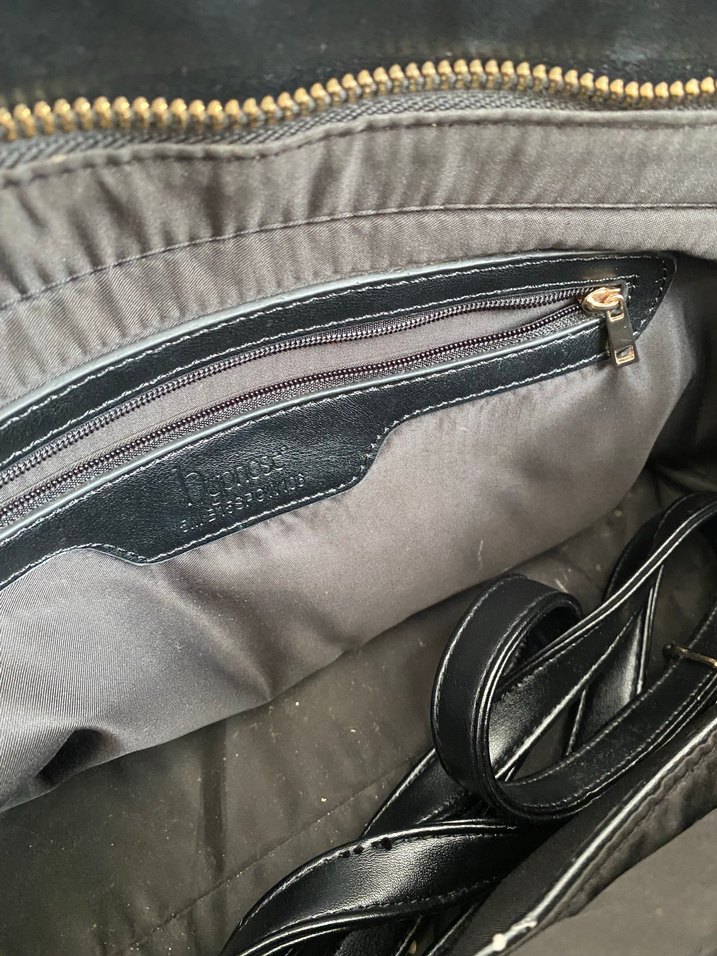 Klasik Siyah Deri Kadın Çanta - Görsel 3