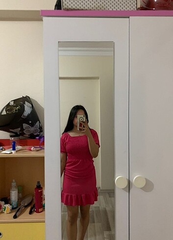Pembe mini elbise