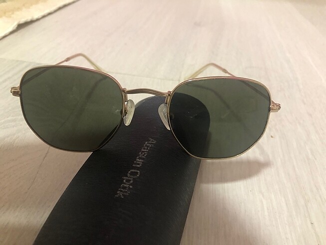 Atasun optik güneş gözlüğü